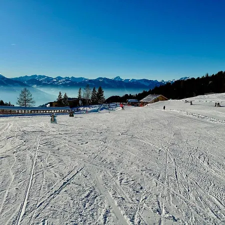 52 5 Spacious Alpe Des Chaux Lägenhet Gryon