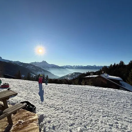 52 5 Spacious Alpe Des Chaux アパート グリオン